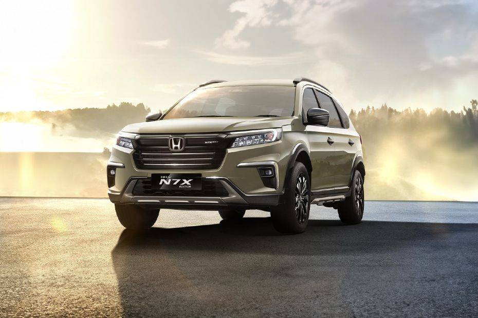 Tampak Depan Bawah Honda BRV Tampak Depan Bawah Honda BRV