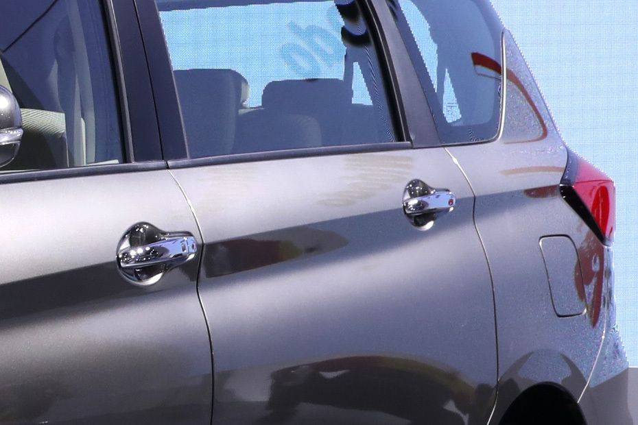 handle pintu Ertiga handle pintu Ertiga